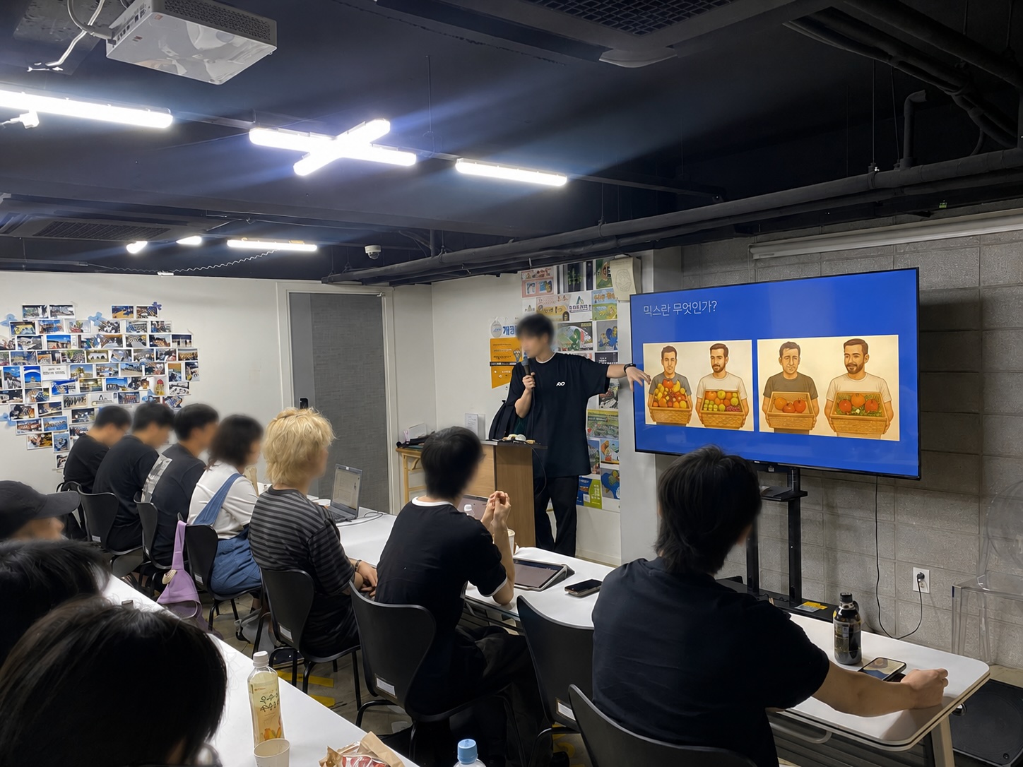 3F 공유회의실 / 앞산마을방송국